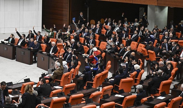 Gruba uymadılar: TBMM’deki İsveç oylamasında AKP’de 3 fire çıktı