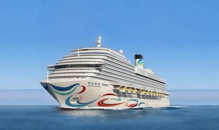 Çin’in yerli üretim yolcu gemisi seferlerine başladı