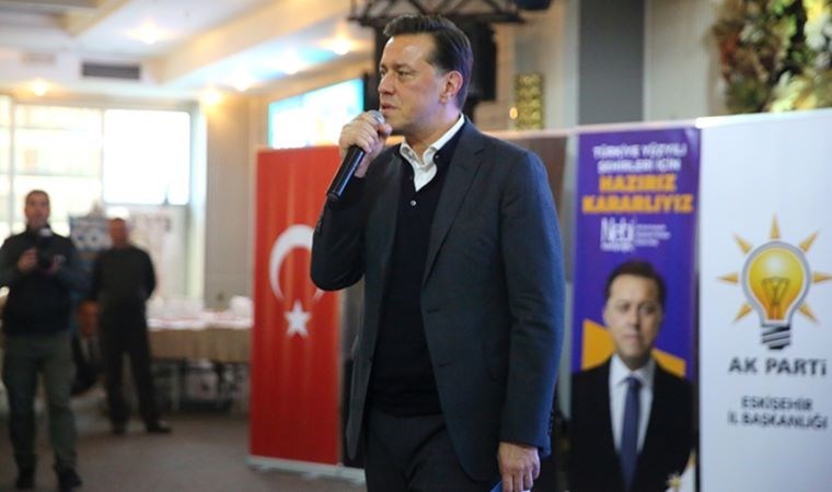 AKP’nin Eskişehir adayı Hatipoğlu ‘hızlı’ başladı: Gazetecilere maaş vaadi!