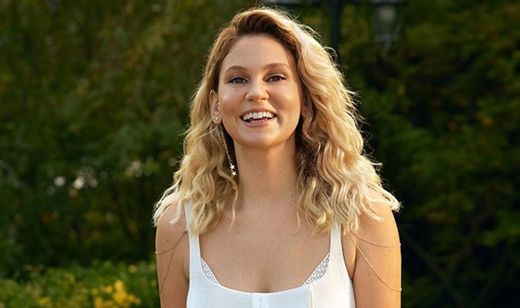 Farah Zeynep Abdullah ‘Çirkin ve iğrençsin’ diyen takipçisini ifşa etti: ‘Özür dilerim güzellik…’