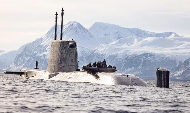 İngilizler 150 bin sterline tuğamiral arıyor