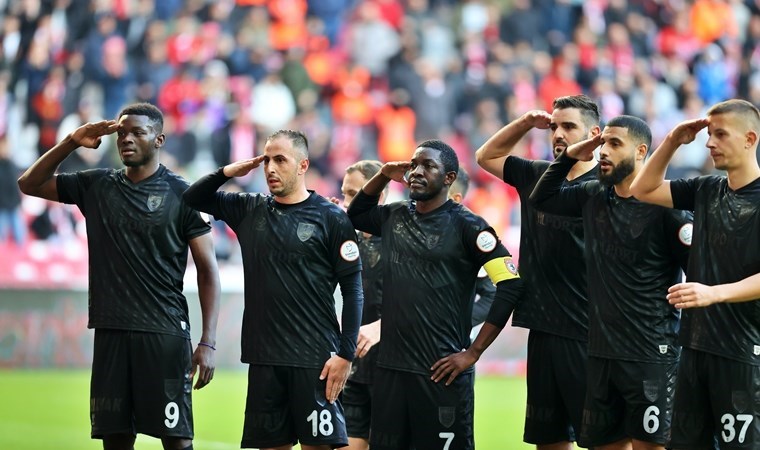 Samsunspor sahasında seriye bağladı!