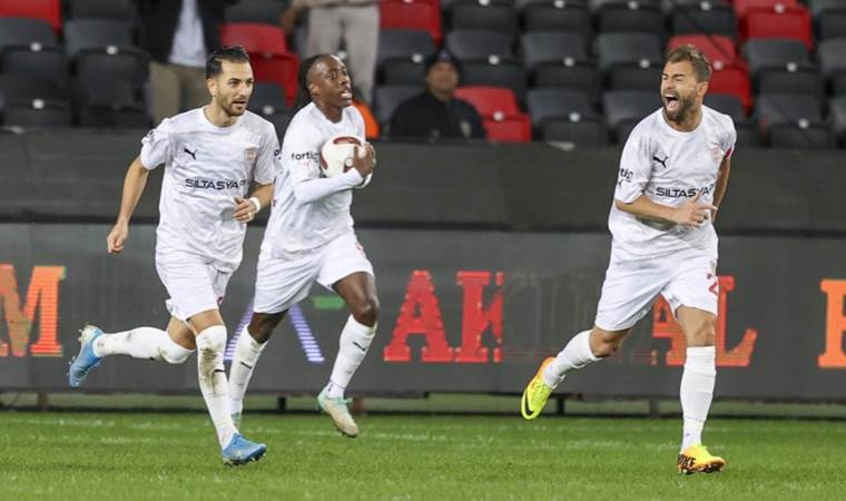 Pendikspor, Gaziantep FK deplasmanında 2-0’dan geri döndü!