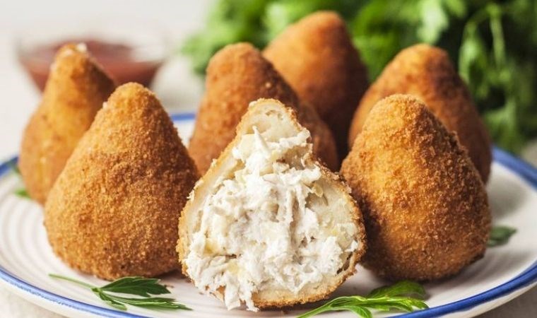 Brezilya mutfağının leziz içli köftesi: İşte Coxinha tarifi...