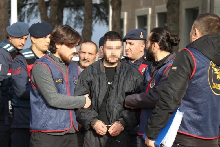 Fotoğraftaki o bebek 20 yıl sonra katili oldu