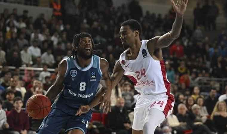 Türk Telekom, play-off umudunu son maça taşıdı