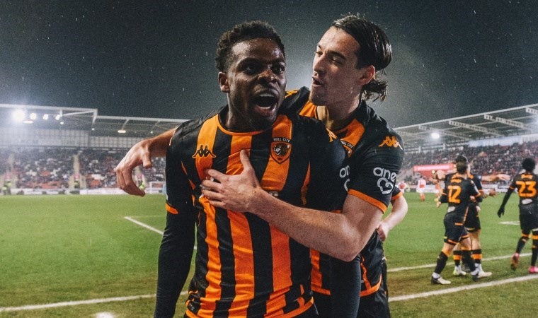Hull City’den deplasmanda müthiş geri dönüş!