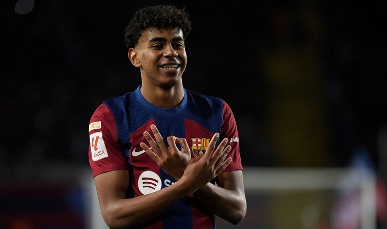 Lamine Yamal, Şampiyonlar Ligi tarihine geçti!