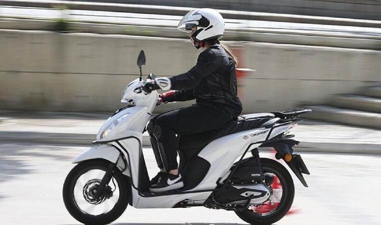 Resmi Gazete’de yayımlandı: B sınıfı ehliyetle 125 cc motosikletler kullanılabilecek!