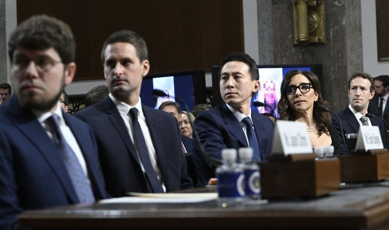 ABD Senatosu’nda ‘çocuk istismarı’ sorgusu: Zuckerberg özür diledi