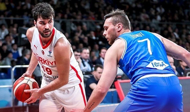 12 Dev Adam’ın rakibi İzlanda!