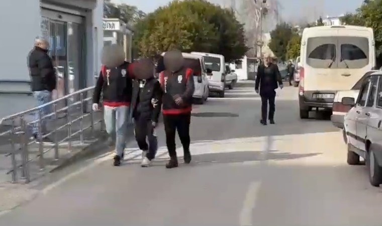 53 yıl hapis cezasıyla aranıyordu: 17 yaşındaki şahıs yakalandı