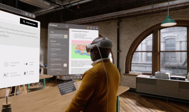 Apple CEO’su Vision Pro’nun fiyatı için ‘yarının teknolojisini bugüne getiriyor’
