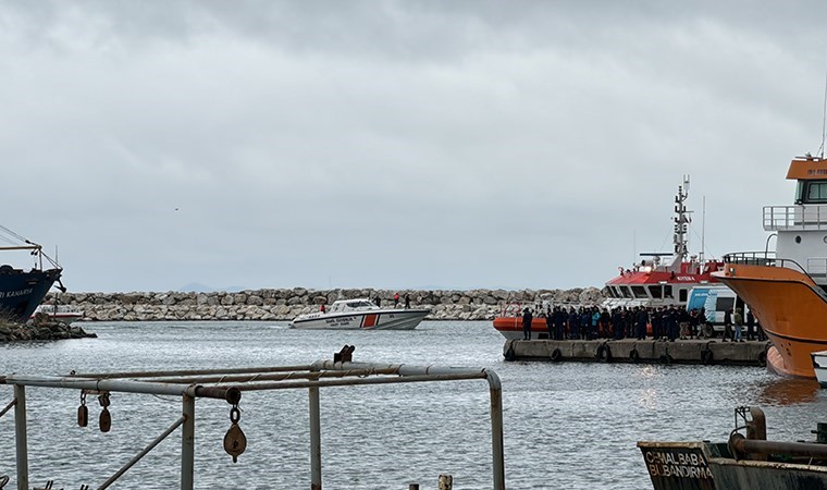 Batan kargo gemisinde hayatını kaybeden kadın mürettebat toprağa verildi