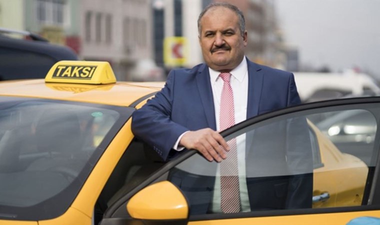 Eyüp Aksu, tarafını gizlemedi ‘Taksimetreleri kurun, geliyor Murat Kurum’