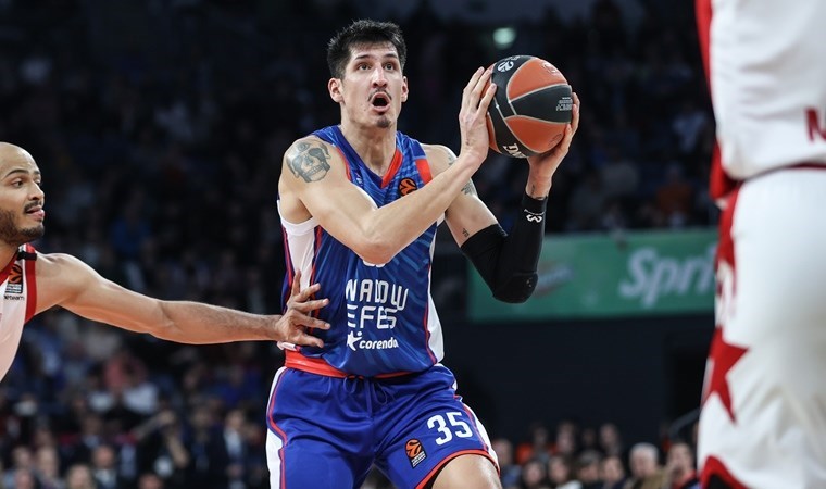 Galatasaray maçında sakatlanmıştı: Derek Willis’ten Anadolu Efes’e kötü haber!