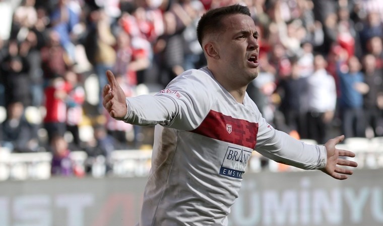 Sivassporlu Rey Manaj’da Avrupa’dan büyük ilgi!