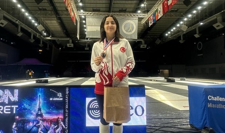 Milli sporcu Ada Küfeciler, Fransa’da bronz madalya kazandı!