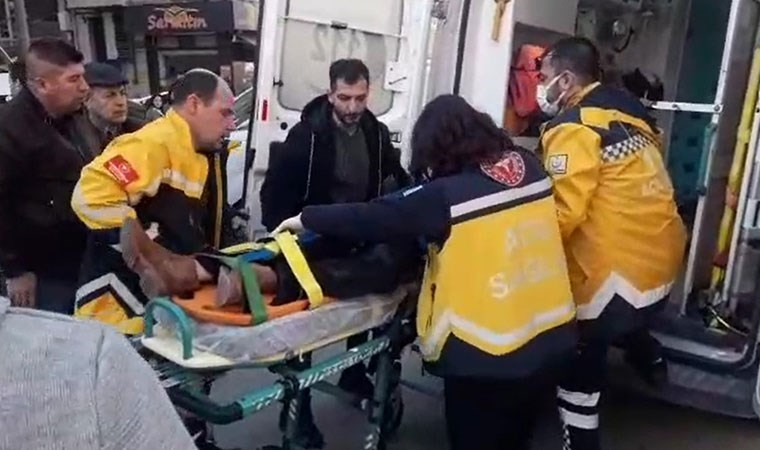 Kargo dağıtım kamyonetinin çarptığı kadın hayatını kaybetti