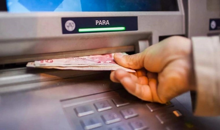 Banka hesabı olanlar dikkat! ATM’lerden ücretsiz nakit çekim limiti değişti