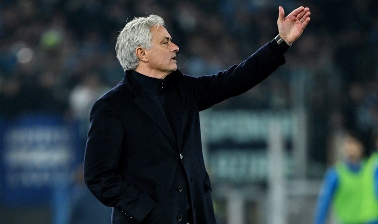 Jose Mourinho’dan gönderme: ‘Haksız işten çıkarılmalara rağmen büyüyorum’