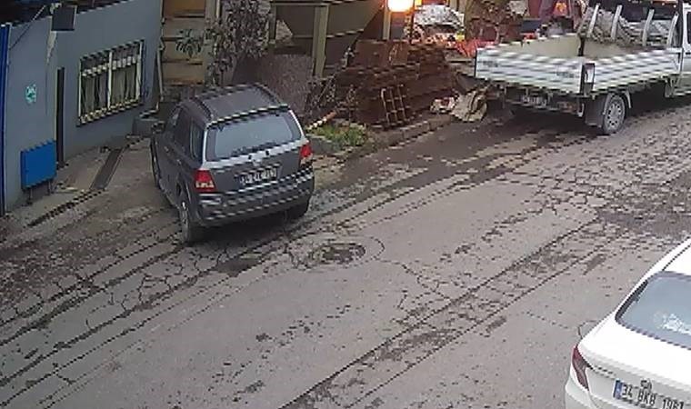 Başakşehir’de korkutan yangın: Patlama sesleri duyuldu!