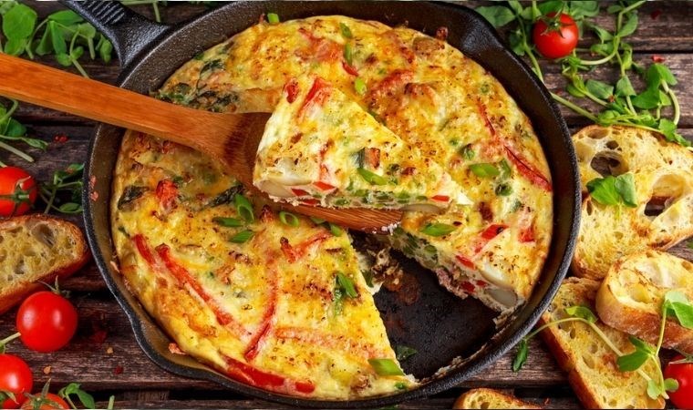 Kahvaltılarınızın vazgeçilmezi olacak İtalyan usulü omlet: İşte Frittata tarifi…