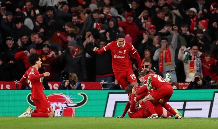 İngiltere Lig Kupası’nda şampiyon Liverpool!