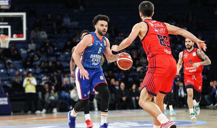 Anadolu Efes sahsında hata yapmadı!