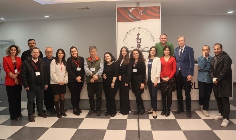 İZMO İzmirli minikleri deprem konusunda bilgilendirecek