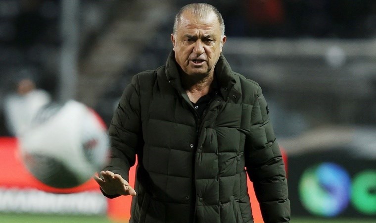 Fatih Terim’e kendi evinde şok! 10 kişi kalan Panathinaikos direnemedi!