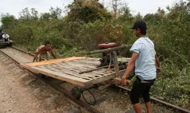 Dünya'nın farklı noktalarındaki ilginç ulaşım araçları