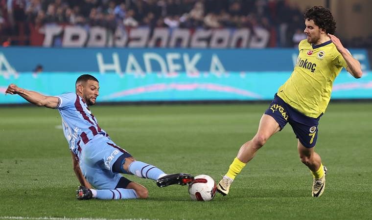 Eski hakemler Trabzonspor - Fenerbahçe maçını yorumladı: İşte olaylı maçın tartışmalı pozisyonları!