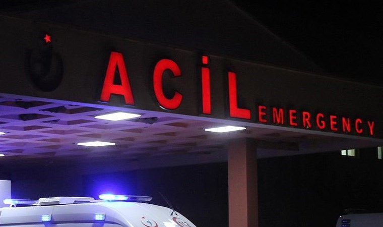 TIR ile öğrenci servisi çarpıştı: Çok sayıda yaralı!