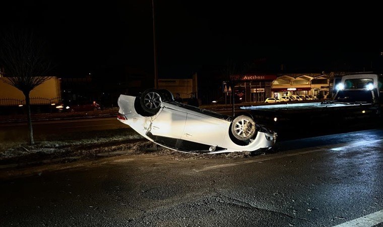 Takla atan otomobilden burnu bile kanamadan çıktı