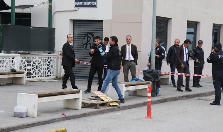 Yer Denizli… Hastane kafeteryasında silahlı saldırı: Panik anlarının görüntüleri ortaya çıktı!