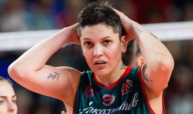 Ebrar Karakurt’tan Beşiktaş isyanı: ‘Diyecek kelime bulamıyorum’