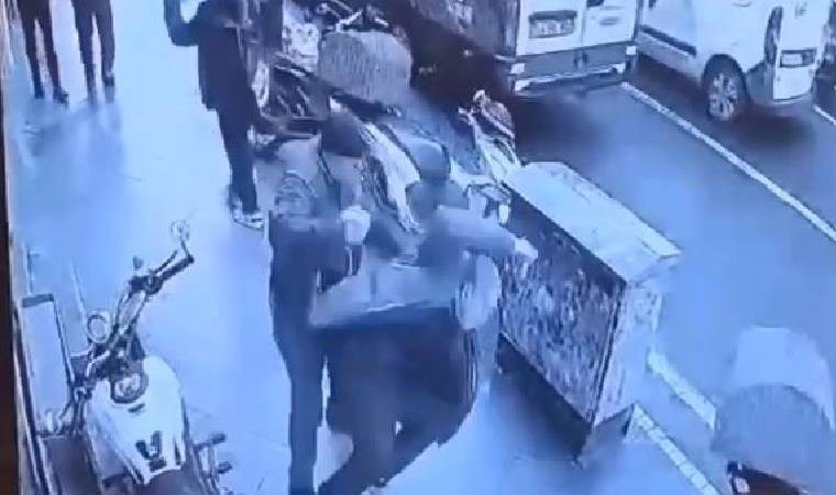 Tekirdağ’da korku dolu anlar… Husumetlisini takip edip, kafasına taşla vurdu!