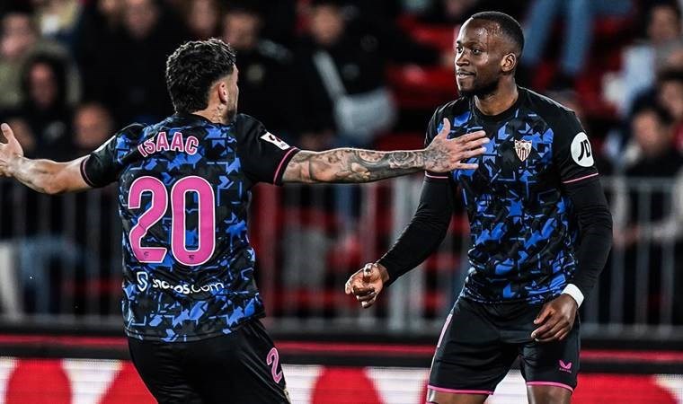 Sevilla 3 puanı son anda kaybetti!