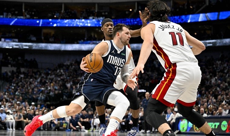 Luka Doncic triple-double ile takımını galibiyete taşıdı!