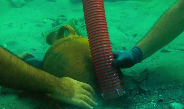 Denizin dibinden tarih çıktı! Karadan 80 metre uzakta…