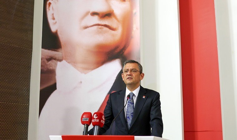 Özgür Özel’den ‘3 Mart’ kutlaması: ‘Çağdaşlaşma ülküsünden milim sapmayacağız’