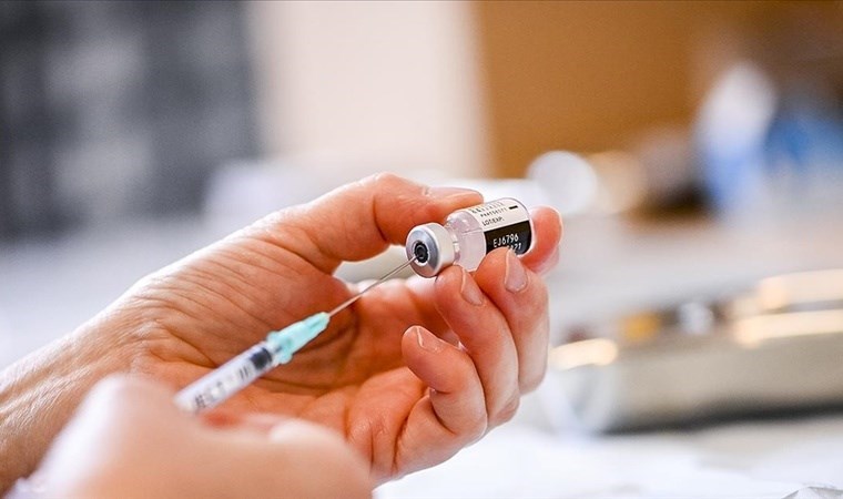 ‘Çığır açan’ akciğer kanseri aşısı geliştiriliyor