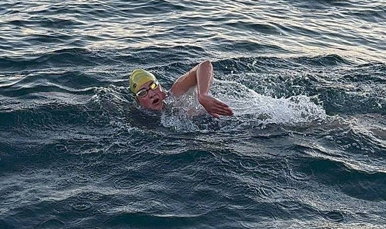 Aysu Türkoğlu’nun Cook Boğazı geçişi başladı: Hedef Oceans Seven!