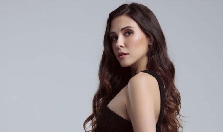 Dilara Aksüyek kimdir? Ben Bu Cihana Sığmazam dizisinin Arzu’su Dilara Aksüyek kaç yaşında, nereli?