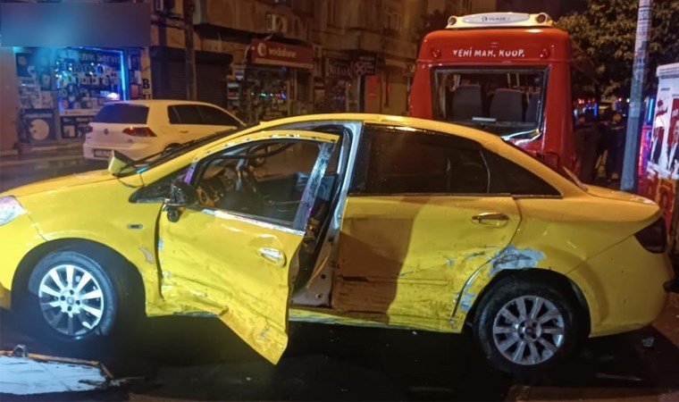 Mersin’de zincirleme kazada 2 kişi yaralandı