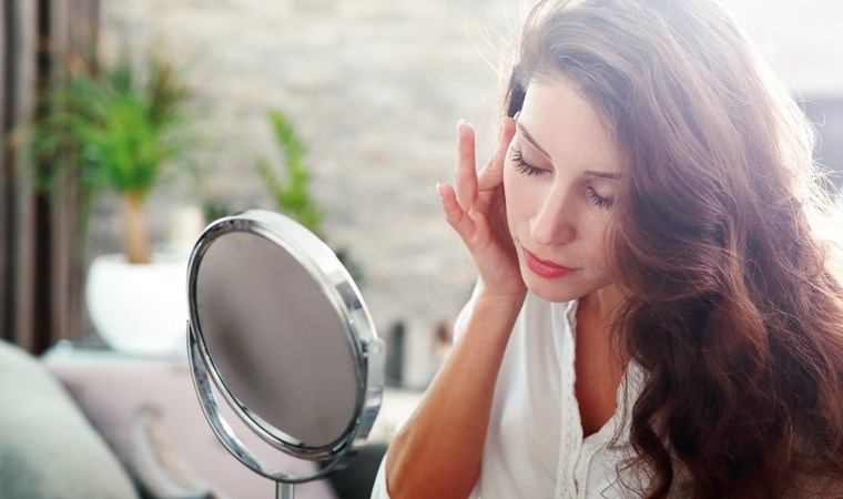 Güzellik takıntısının psikolojik nedenlerine dikkat!