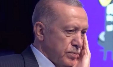 AKP'li Cumhurbaşkanı Erdoğan seçime saatler kala Ahmet Kaya türküsüne eşlik etti – Son Dakika Türkiye Haberleri | Cumhuriyet