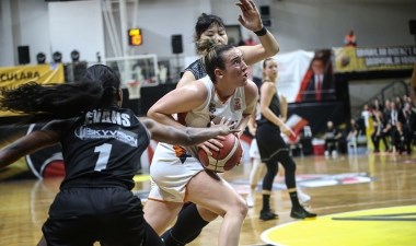 Beşiktaş deplasmanda kaybetti finali kaçırdı! – Son Dakika Spor Haberleri | Cumhuriyet