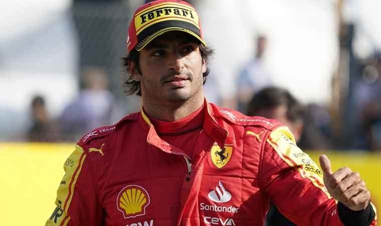 Ferrari’nin İspanyol pilotu Carlos Sainz geri dönüyor